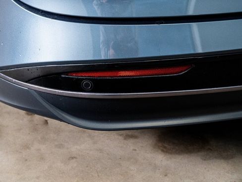 Used 2024 Lucid Air Pure image 23