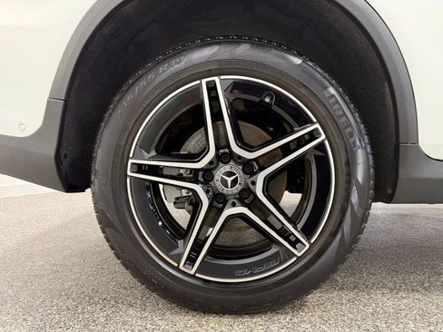 Used 2022 Mercedes-Benz GLC 300 4MATIC image 33