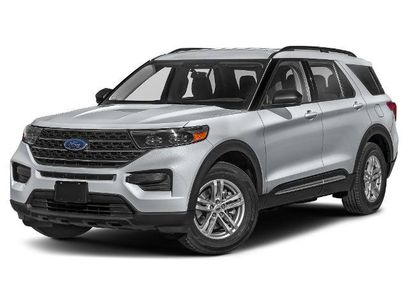 Certified 2024 Ford Explorer XLT w/ Equipment Group 202A