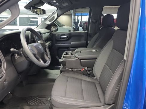 Certified 2023 Chevrolet Silverado 1500 Custom Trail Boss w/ LPO, Dark Essentials Package AWD/4WD image 23