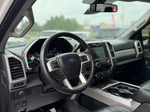 Used 2019 Ford F250 Lariat AWD/4WD image 14