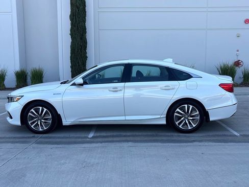 Used 2021 Honda Accord EX image 6