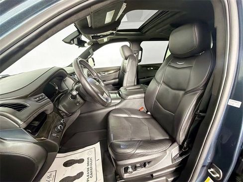 Used 2020 Cadillac Escalade Platinum image 20