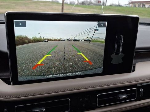 Used 2022 Lincoln Nautilus Reserve image 19