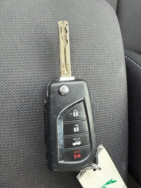Used 2024 Toyota Corolla LE FWD image 30