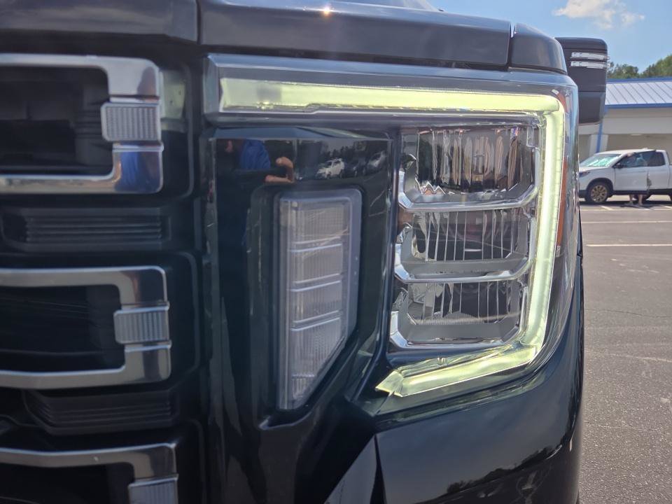 Used 2022 GMC Sierra 2500 AT4 w/ AT4 Preferred Package AWD/4WD image 29