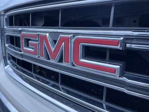 Used 2015 GMC Sierra 1500 SLE w/ SLE Value Package image 28