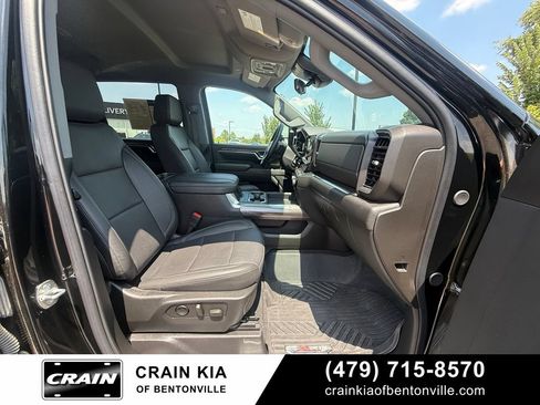 Used 2024 Chevrolet Silverado 2500 LTZ w/ LTZ Premium Package AWD/4WD image 31
