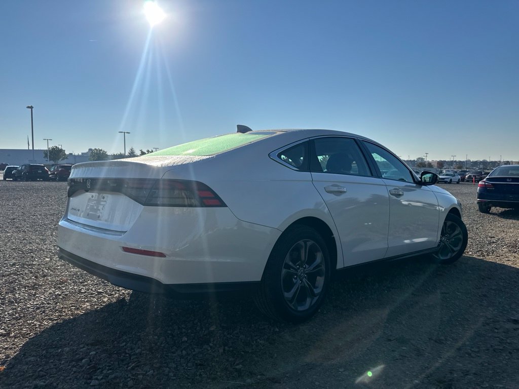 Used 2024 Honda Accord EX image 12