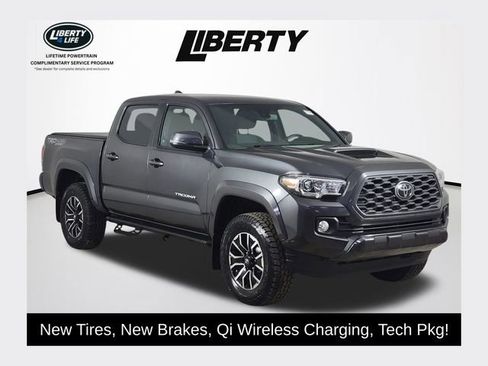 Used 2022 Toyota Tacoma TRD Sport w/ Technology Package image 1