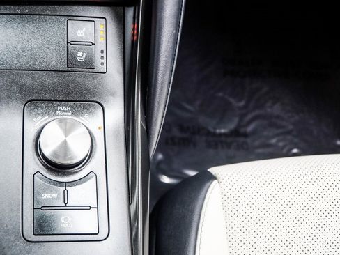 Used 2021 Lexus IS 350 F Sport image 21