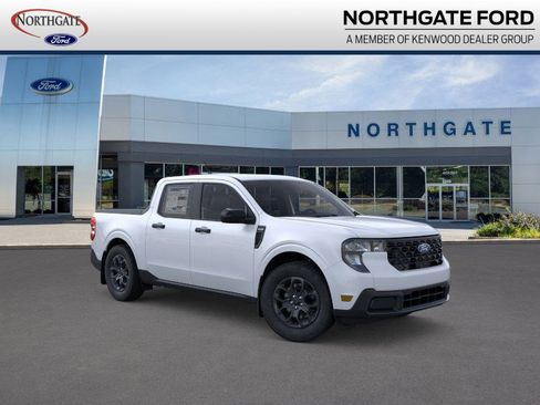 New 2025 Ford Maverick XLT w/ XLT Luxury Package image 1