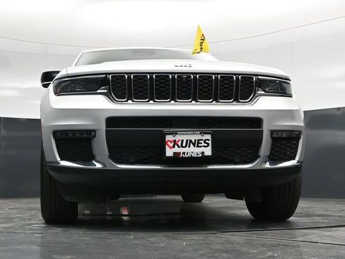 Used 2024 Jeep Grand Cherokee L Limited w/ Luxury Tech Group II image 58