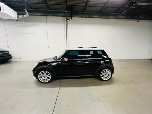 Used 2009 MINI Cooper S FWD image 5