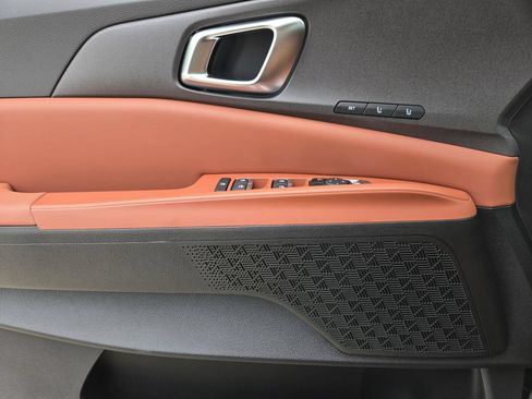 New 2026 Kia Carnival EX FWD image 18