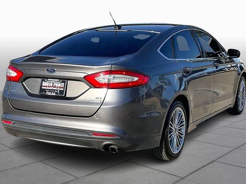 Used 2013 Ford Fusion SE image 12