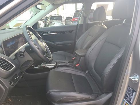 Used 2024 Kia Seltos EX image 16