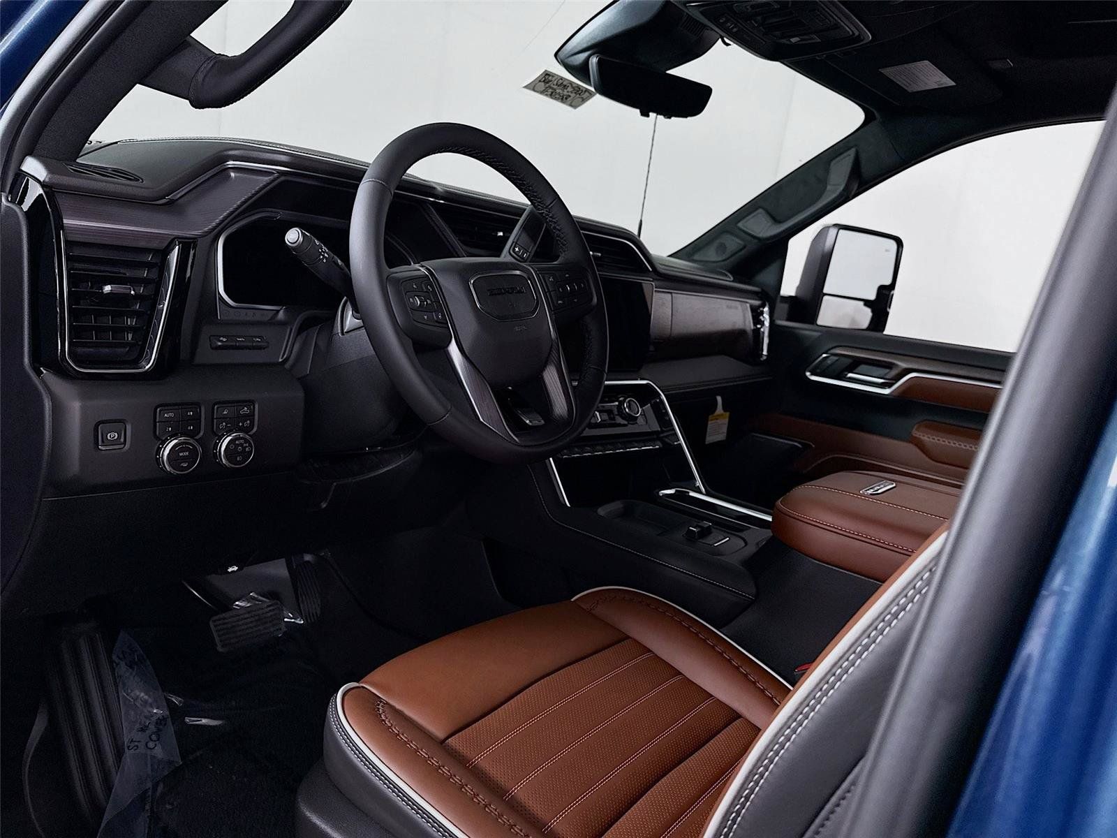 New 2026 GMC Sierra 3500 Denali Ultimate AWD/4WD image 3