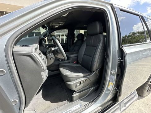 Certified 2024 Chevrolet Tahoe RST w/ RST Performance Edition image 17