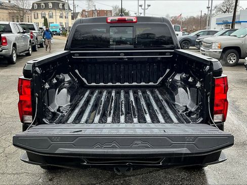 Used 2023 Chevrolet Colorado Trail Boss image 30