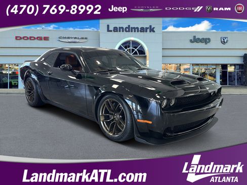 Used 2020 Dodge Challenger SRT Hellcat image 1