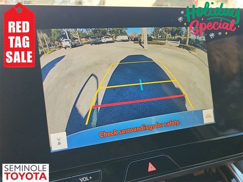 Used 2024 Toyota Venza Nightshade image 25