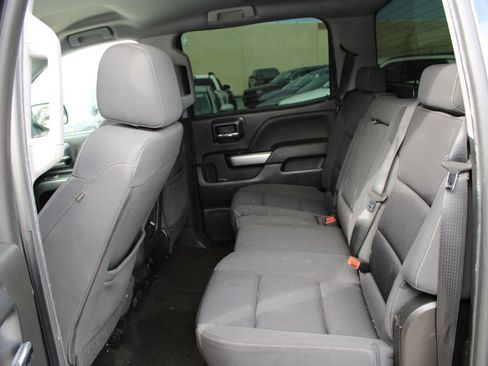 Used 2018 Chevrolet Silverado 1500 LT w/ All Star Edition image 24