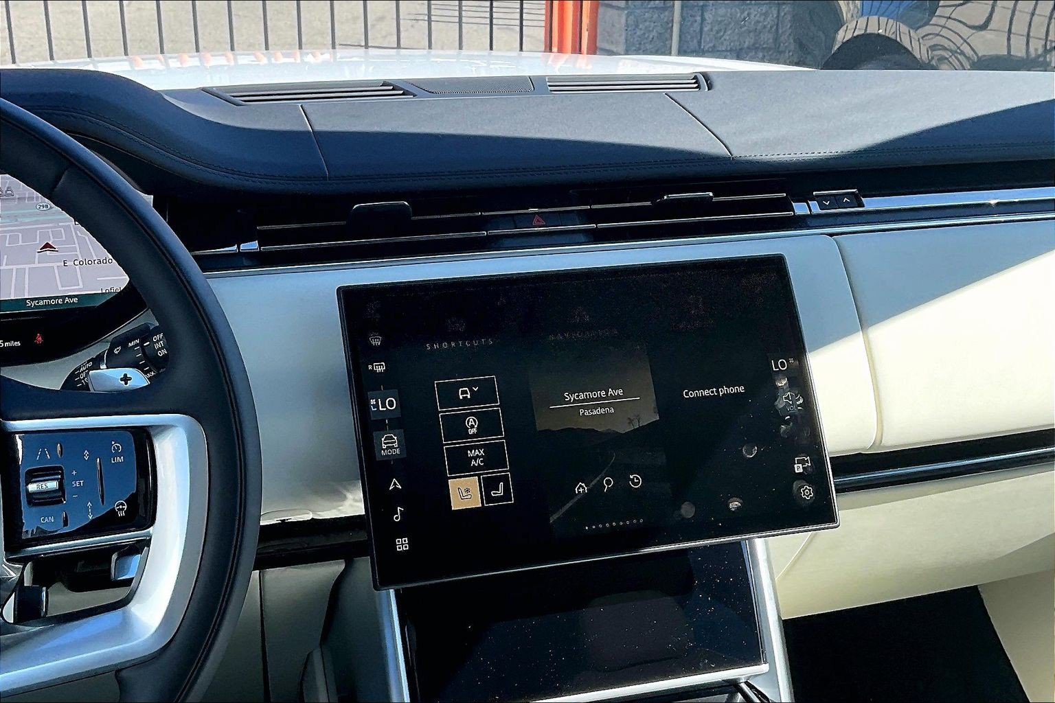 New 2026 Land Rover Range Rover SE AWD/4WD image 11