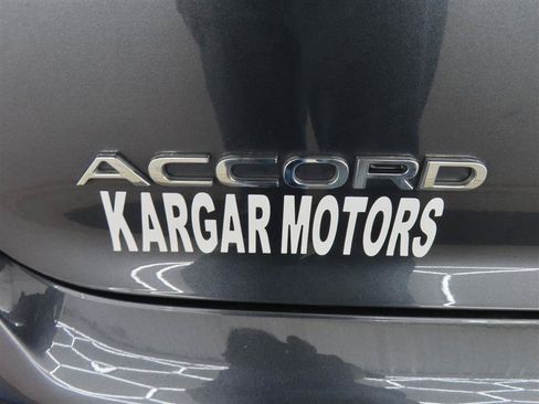 Used 2025 Honda Accord SE image 8