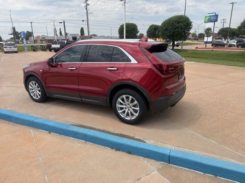 Used 2019 Cadillac XT4 Luxury FWD image 14