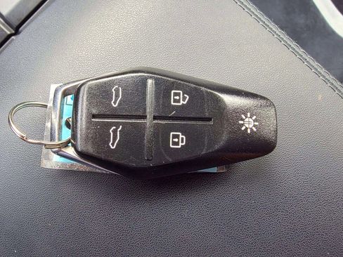 Used 2023 Fisker Ocean One image 39