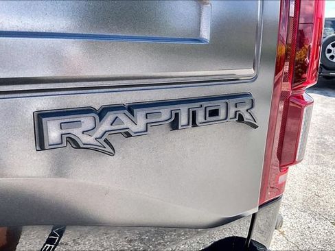 Used 2018 Ford F150 Raptor w/ Equipment Group 802A Luxury AWD/4WD image 23