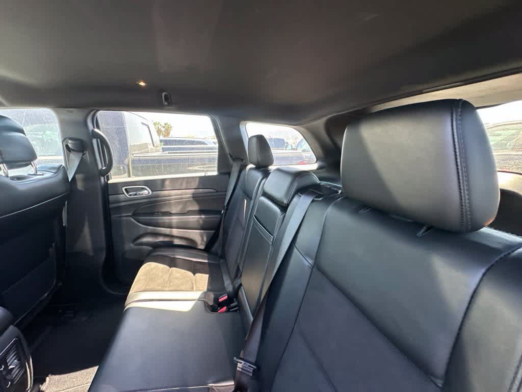 Used 2020 Jeep Grand Cherokee Altitude AWD/4WD image 9