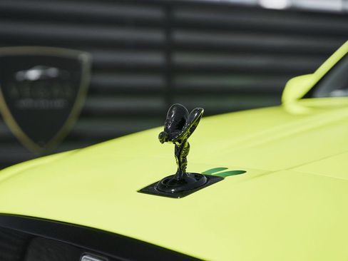 Used 2024 Rolls-Royce Cullinan AWD/4WD image 8