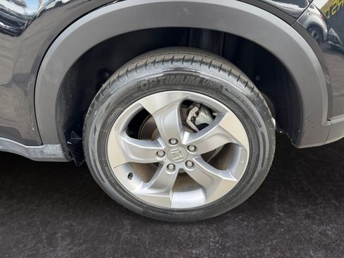 Used 2022 Honda HR-V LX image 14