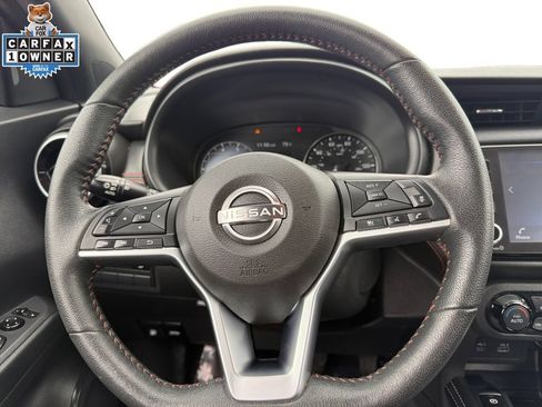 Certified 2023 Nissan Kicks SR w/ SR Premium Package FWD image 12