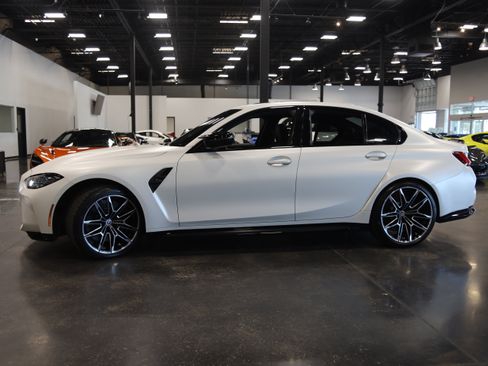 Used 2022 BMW M3 Competition w/ Executive Package RWD image 9