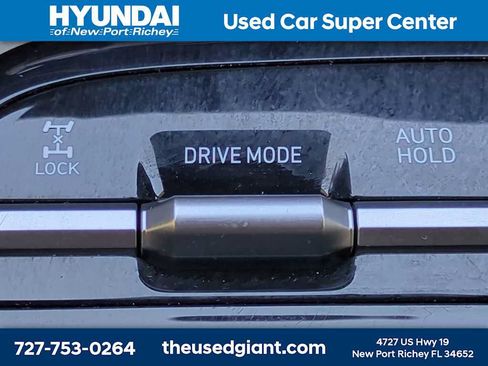 Used 2025 Hyundai Tucson Limited AWD/4WD image 28