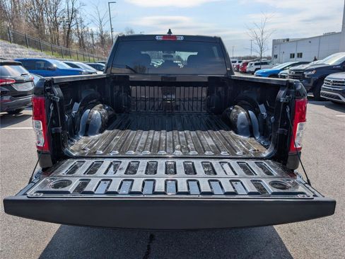 Used 2022 RAM 1500 Big Horn AWD/4WD image 13