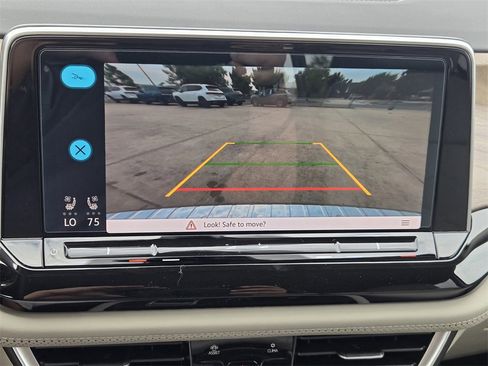 New 2026 Volkswagen Atlas SE image 14