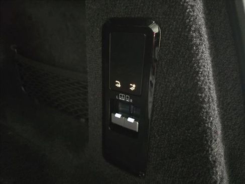 Certified 2024 Land Rover Range Rover Sport Dynamic SE image 13