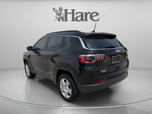 Used 2022 Jeep Compass Latitude AWD/4WD image 3