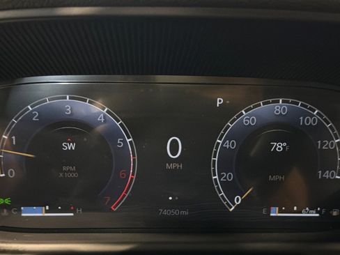 Used 2024 Jeep Wagoneer Series II AWD/4WD image 27