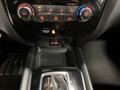 Used 2020 Nissan Rogue Sport S AWD/4WD image 17
