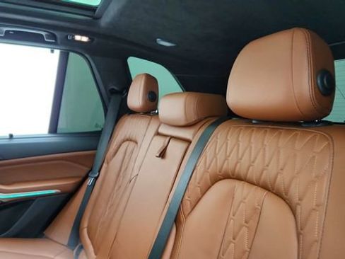 Used 2023 BMW X5 M50i w/ Executive Package image 30
