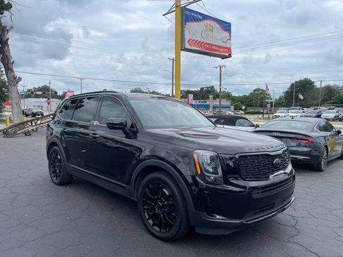 Used 2021 Kia Telluride EX w/ EX Premium Package AWD/4WD image 1