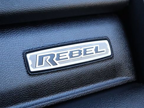 Used 2019 RAM 1500 Rebel w/ Rebel Level 2 Equipment Group AWD/4WD image 38