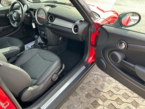 Used 2013 MINI Cooper Convertible image 14
