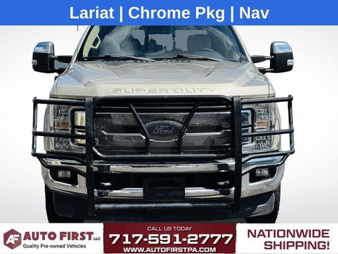 Used 2017 Ford F250 Lariat w/ Chrome Package image 8