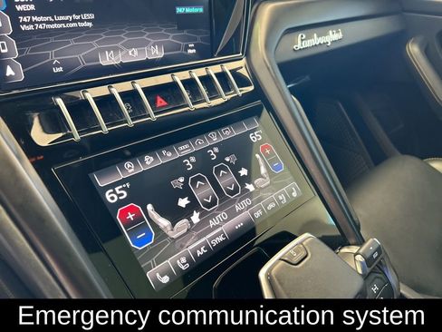 Used 2022 Lamborghini Urus image 9